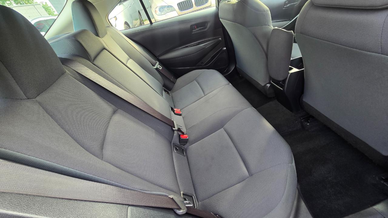 Toyota Corolla LE 2022