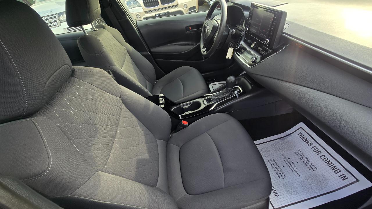 Toyota Corolla LE 2022