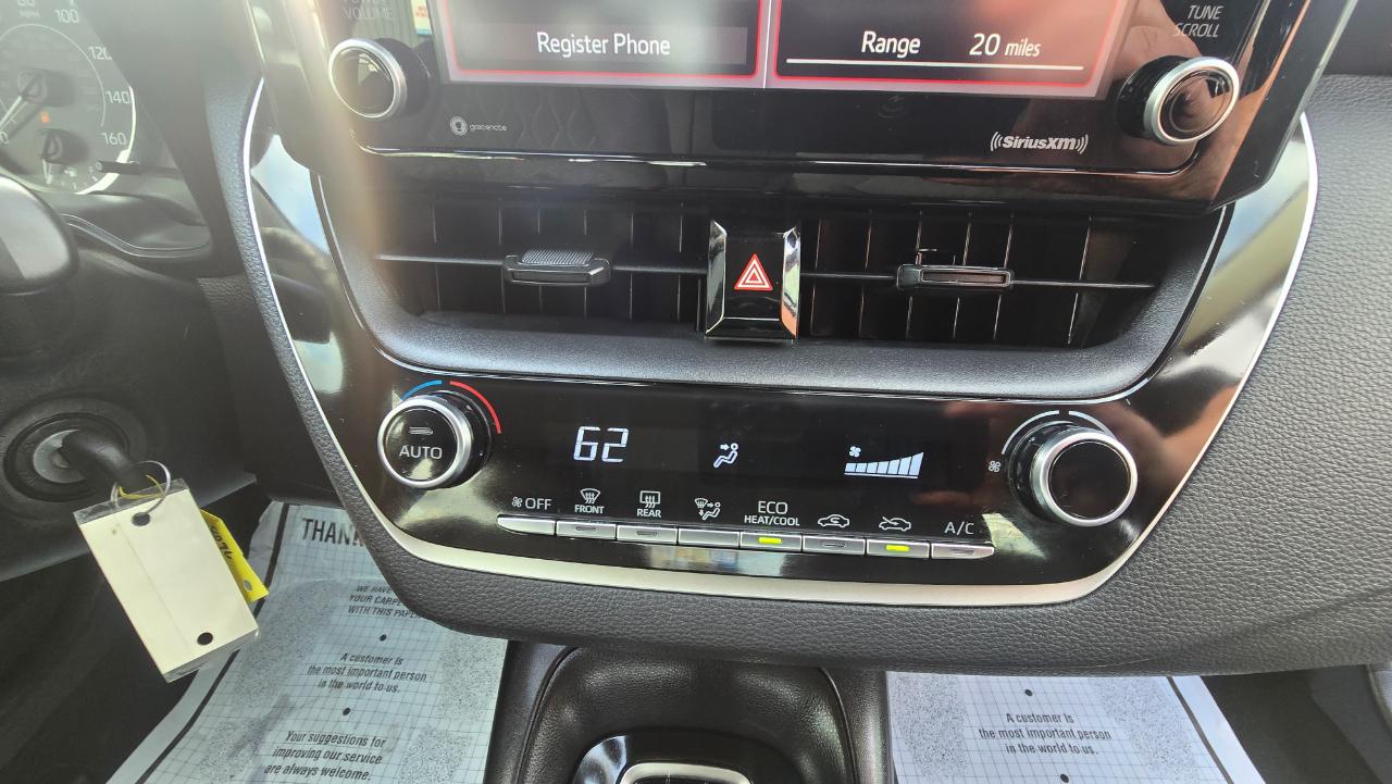 Toyota Corolla LE 2022