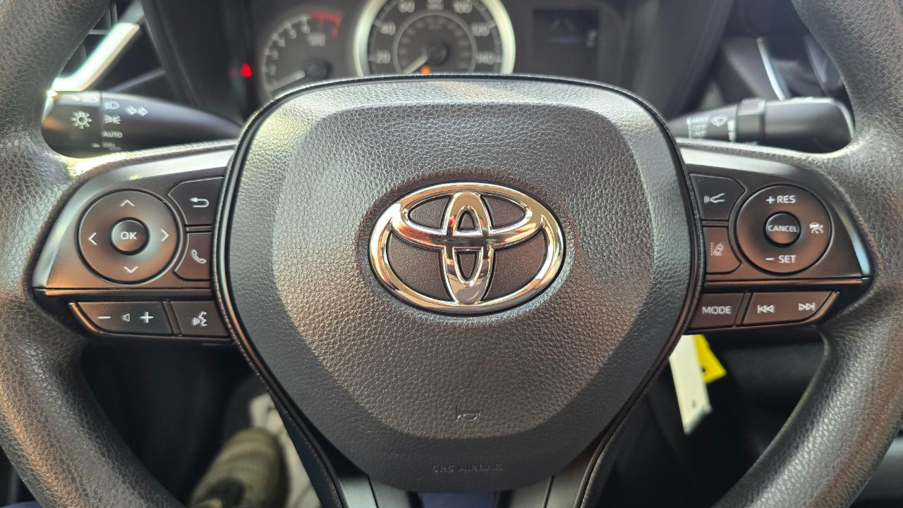Toyota Corolla LE 2022
