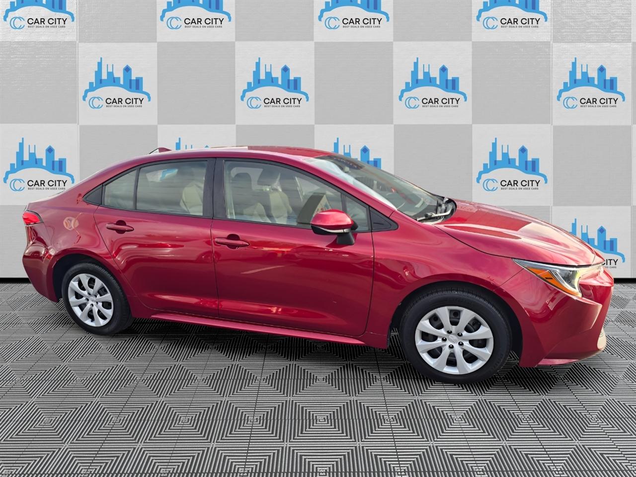Toyota Corolla LE 2022