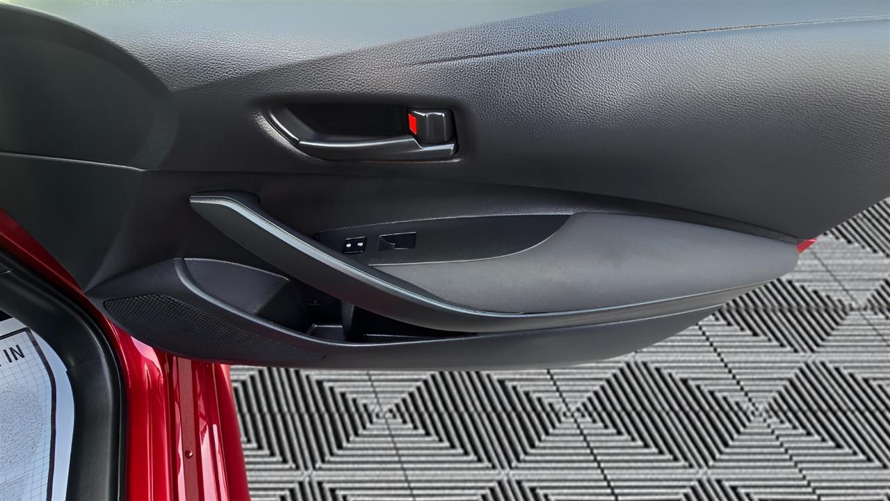 Toyota Corolla LE 2022