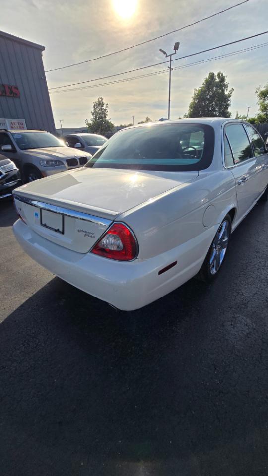 Jaguar XJ-Series Vanden Plas 2008