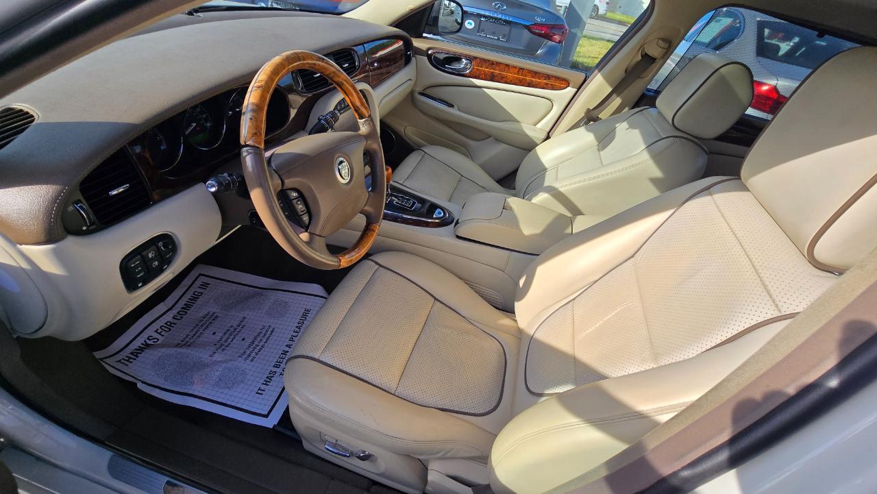 Jaguar XJ-Series Vanden Plas 2008