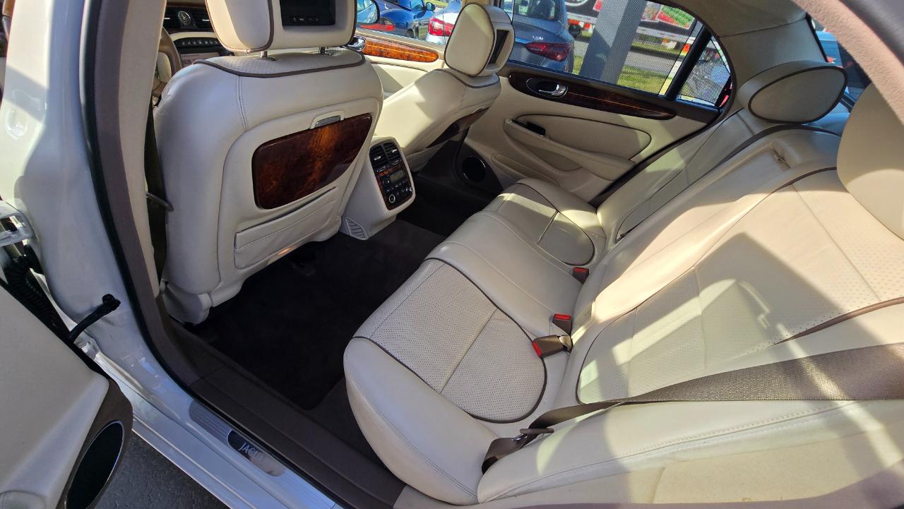 Jaguar XJ-Series Vanden Plas 2008