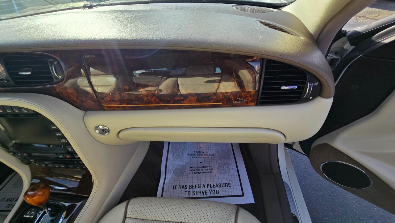 Jaguar XJ-Series Vanden Plas 2008