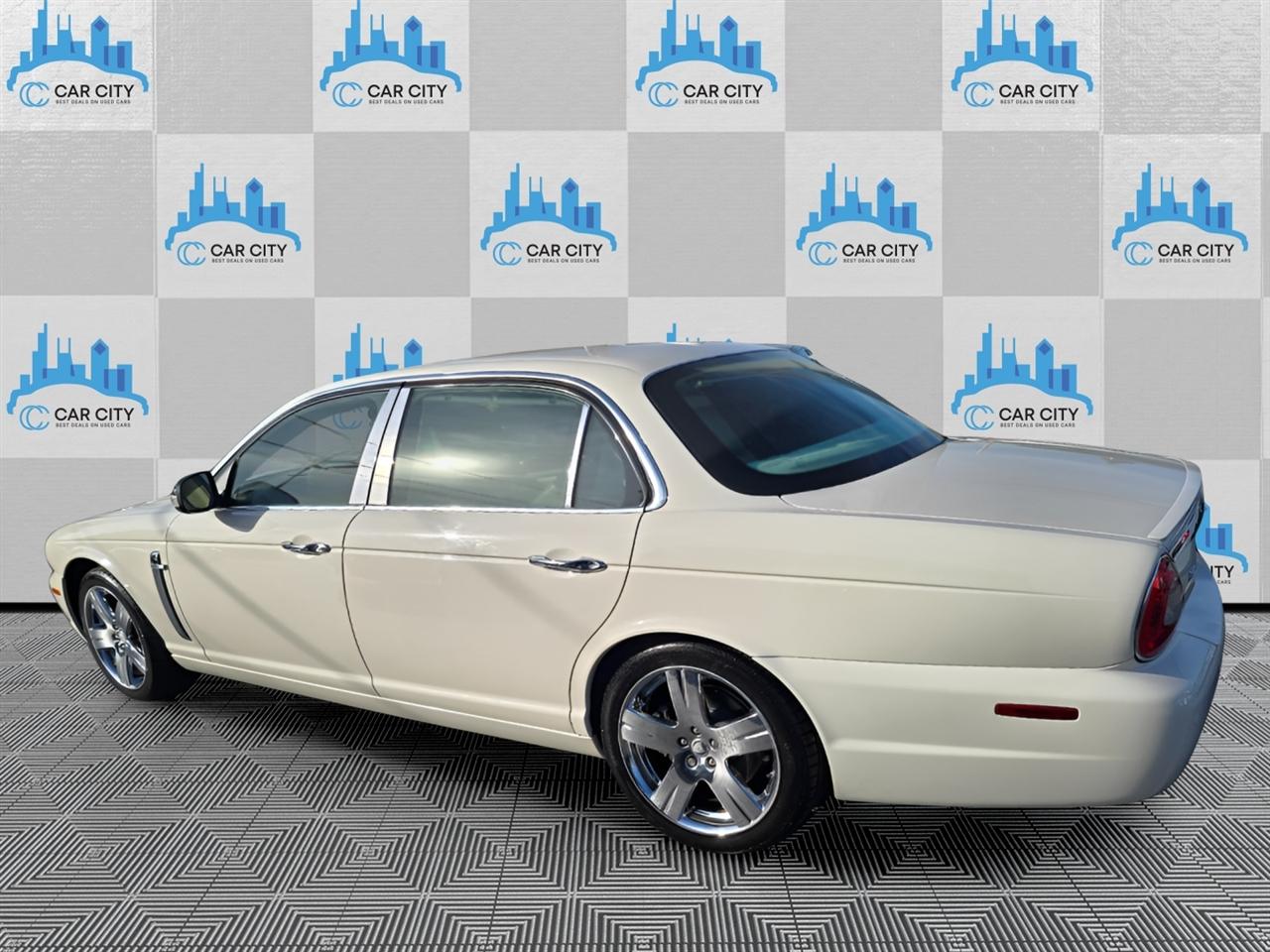Jaguar XJ-Series Vanden Plas 2008