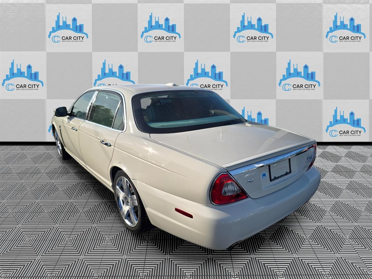Jaguar XJ-Series Vanden Plas 2008