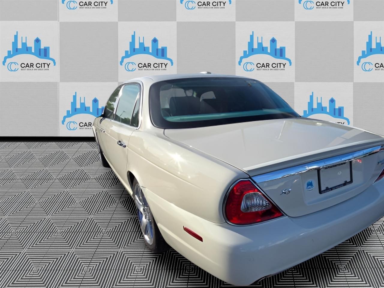 Jaguar XJ-Series Vanden Plas 2008