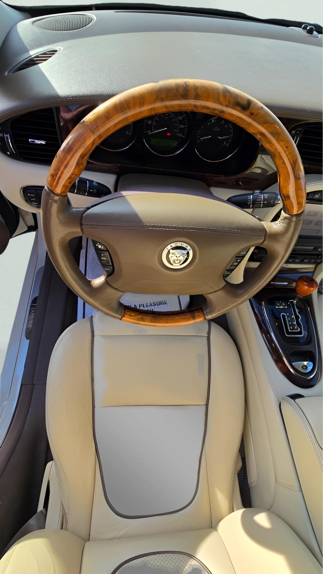 Jaguar XJ-Series Vanden Plas 2008