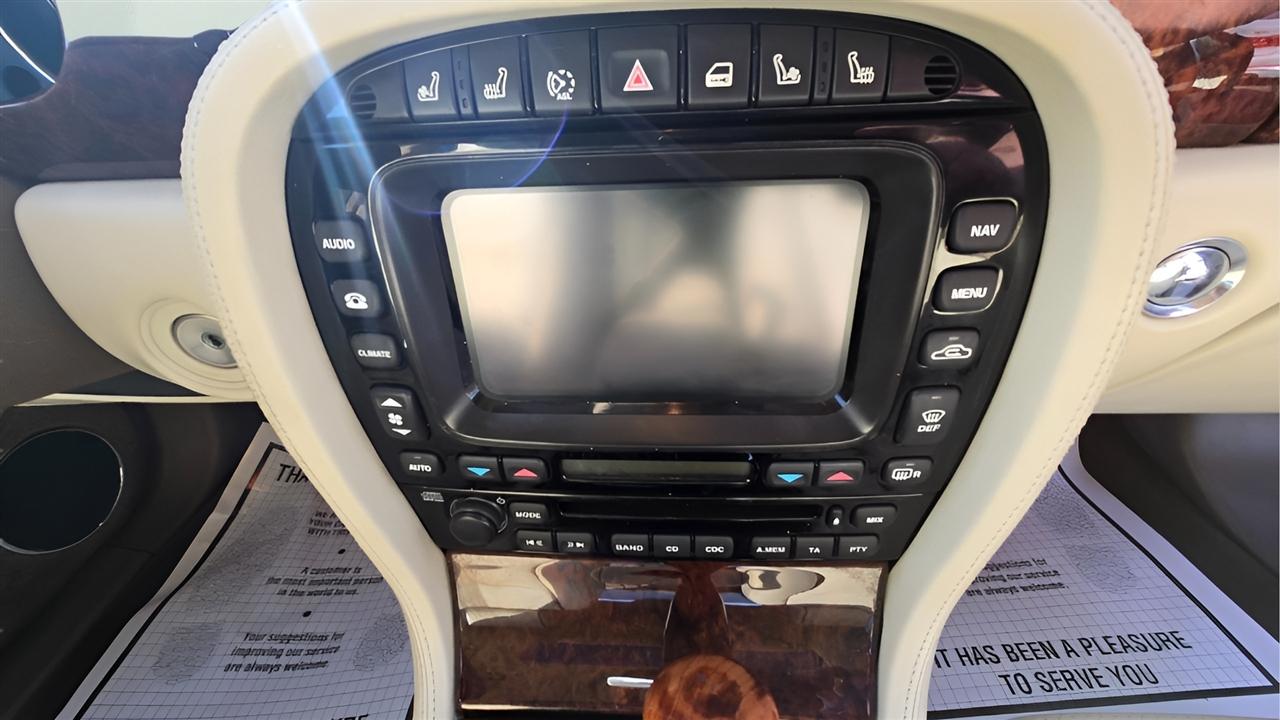 Jaguar XJ-Series Vanden Plas 2008