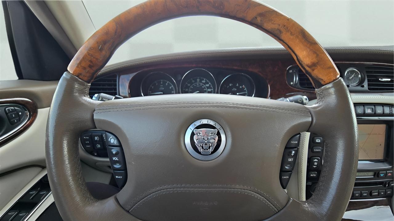 Jaguar XJ-Series Vanden Plas 2008