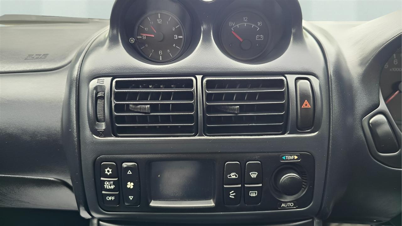 Mitsubishi FTO  1999
