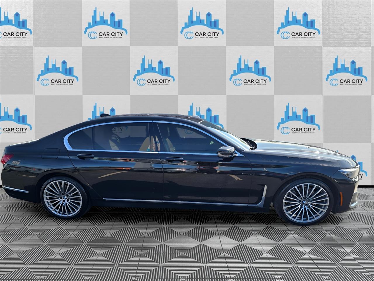 BMW 7-Series 740i xDrive 2022