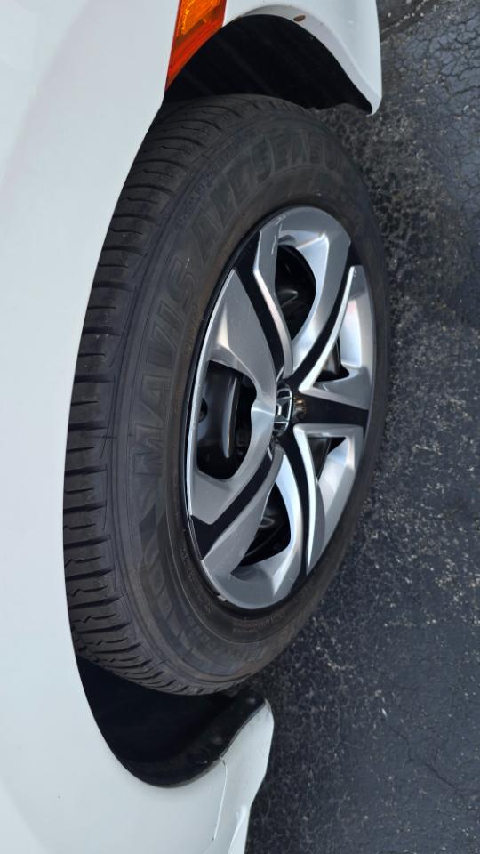Honda Civic LX Sedan CVT 2018