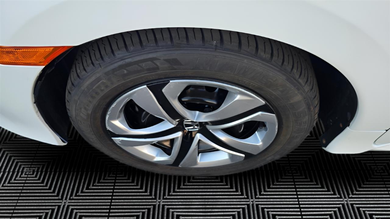 Honda Civic LX Sedan CVT 2018