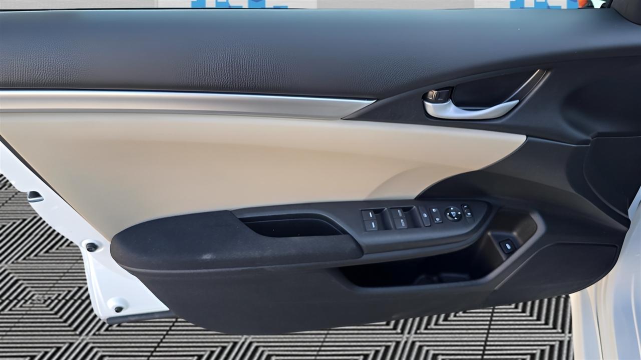 Honda Civic LX Sedan CVT 2018