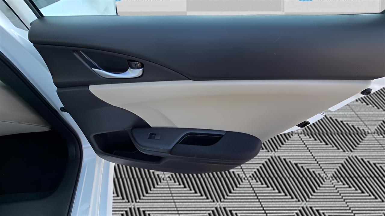 Honda Civic LX Sedan CVT 2018