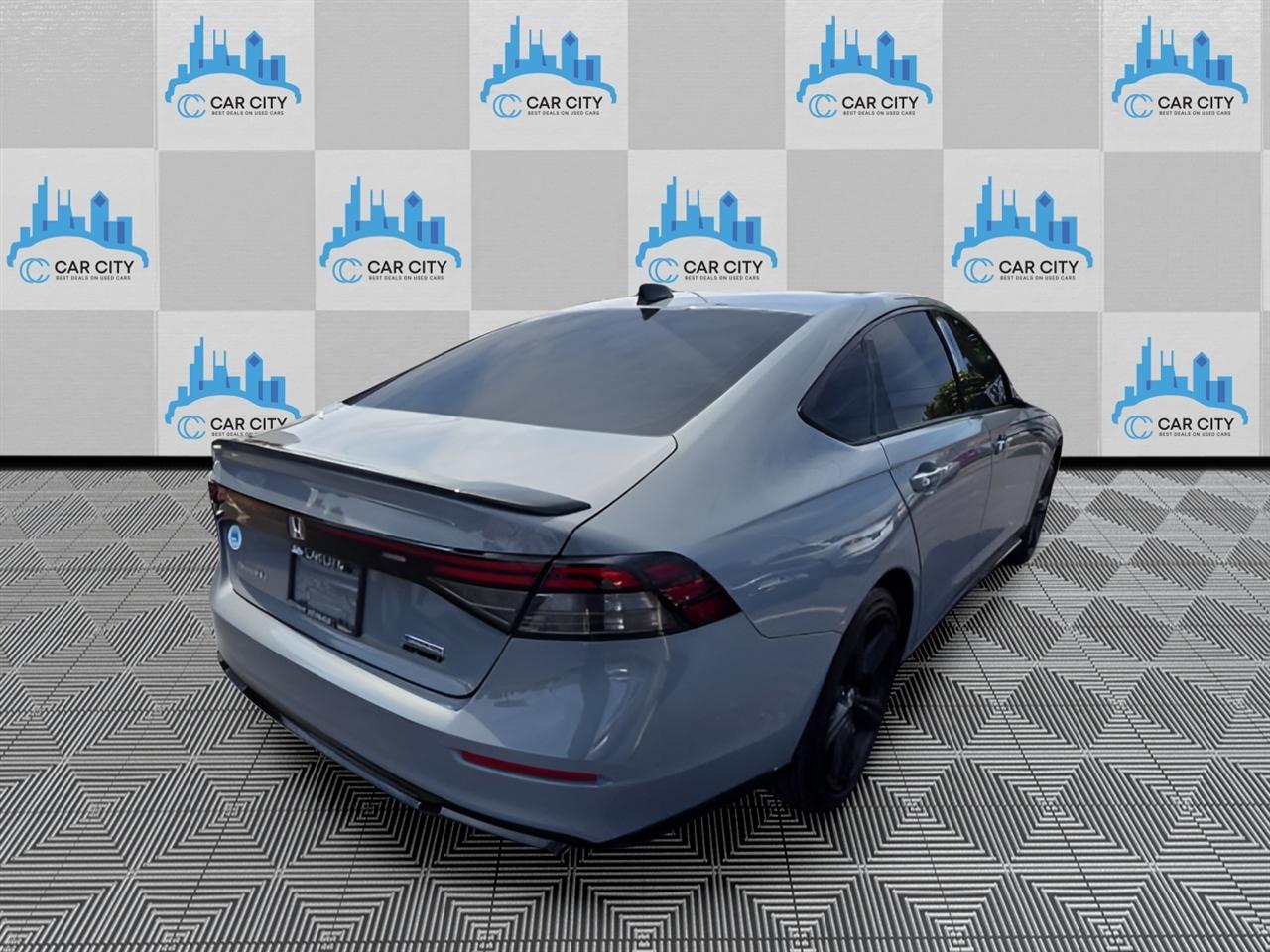 Honda Accord Sport-L Hybrid 2025