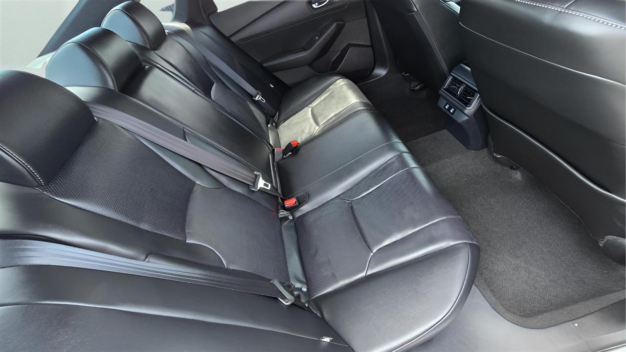 Honda Accord Sport-L Hybrid 2025