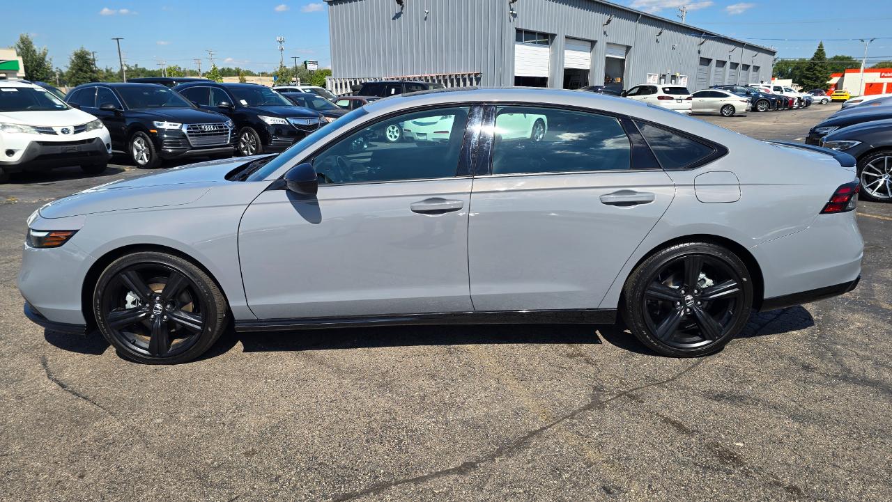 Honda Accord Sport-L Hybrid 2025