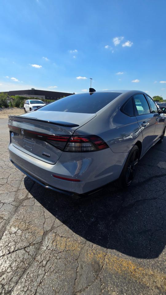 Honda Accord Sport-L Hybrid 2025