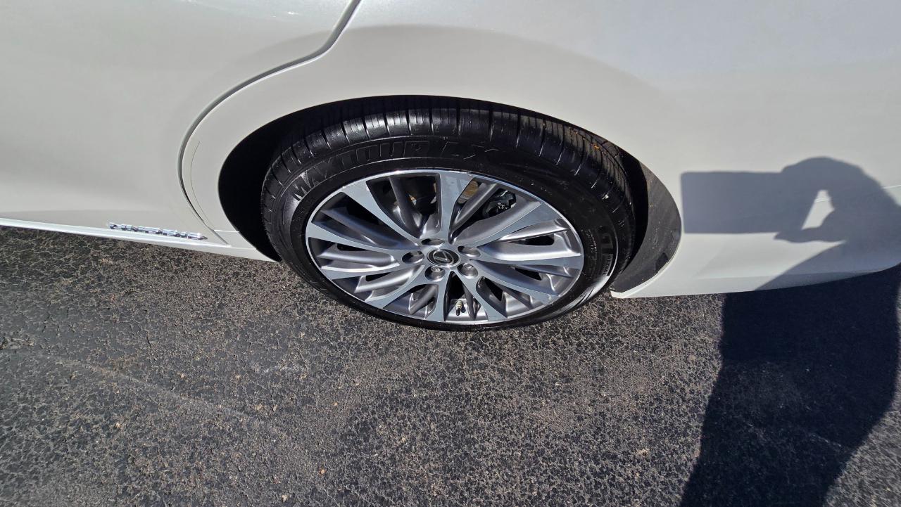Lexus ES 300h Premium 2020