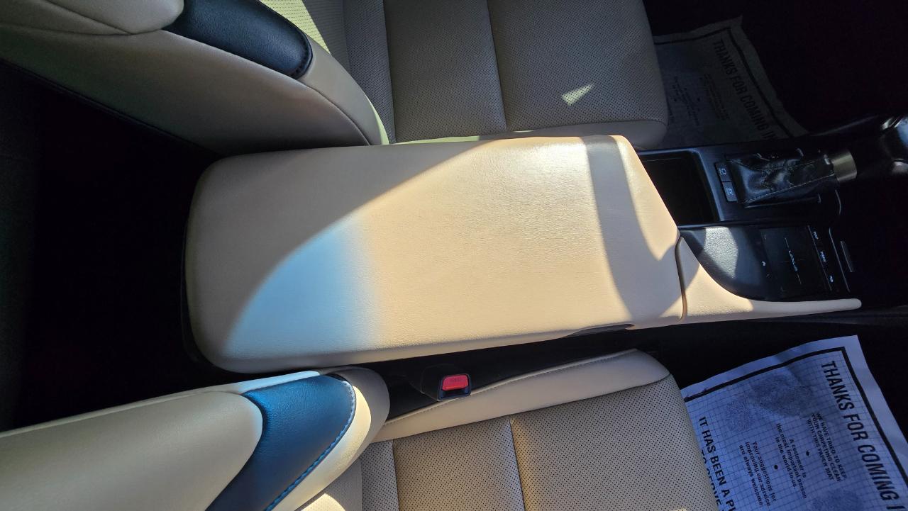 Lexus ES 300h Premium 2020
