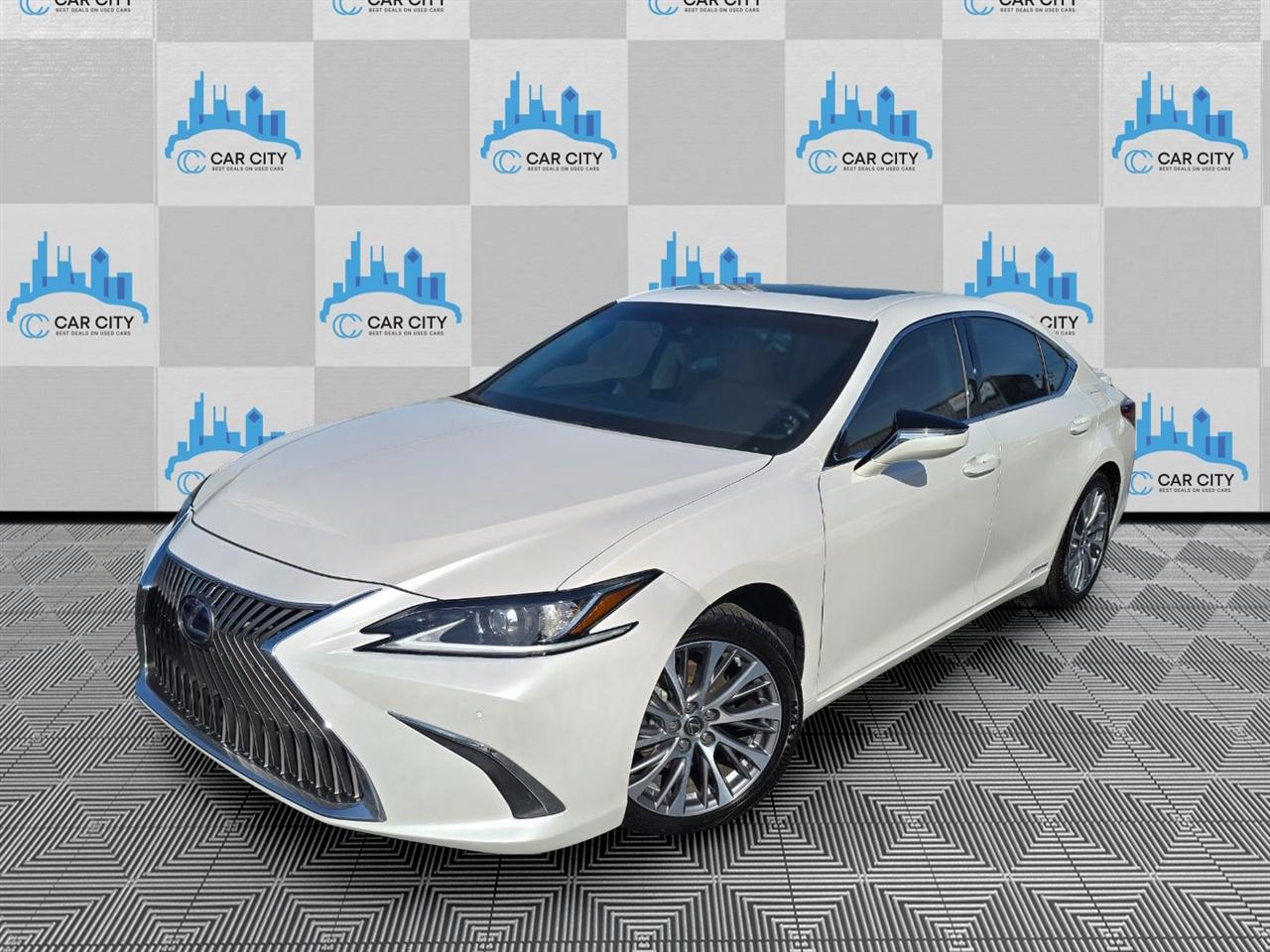  2020 Lexus ES Hybrid 300h FWD   