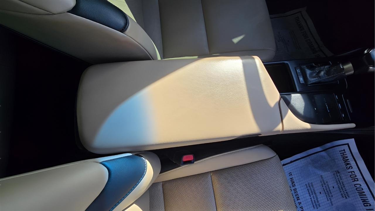 Lexus ES 300h Premium 2020