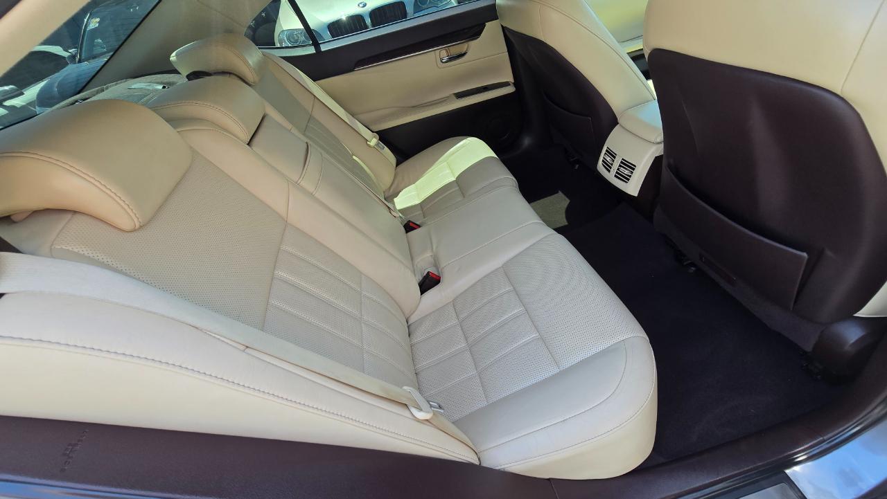 Lexus ES 350 Sedan 2018