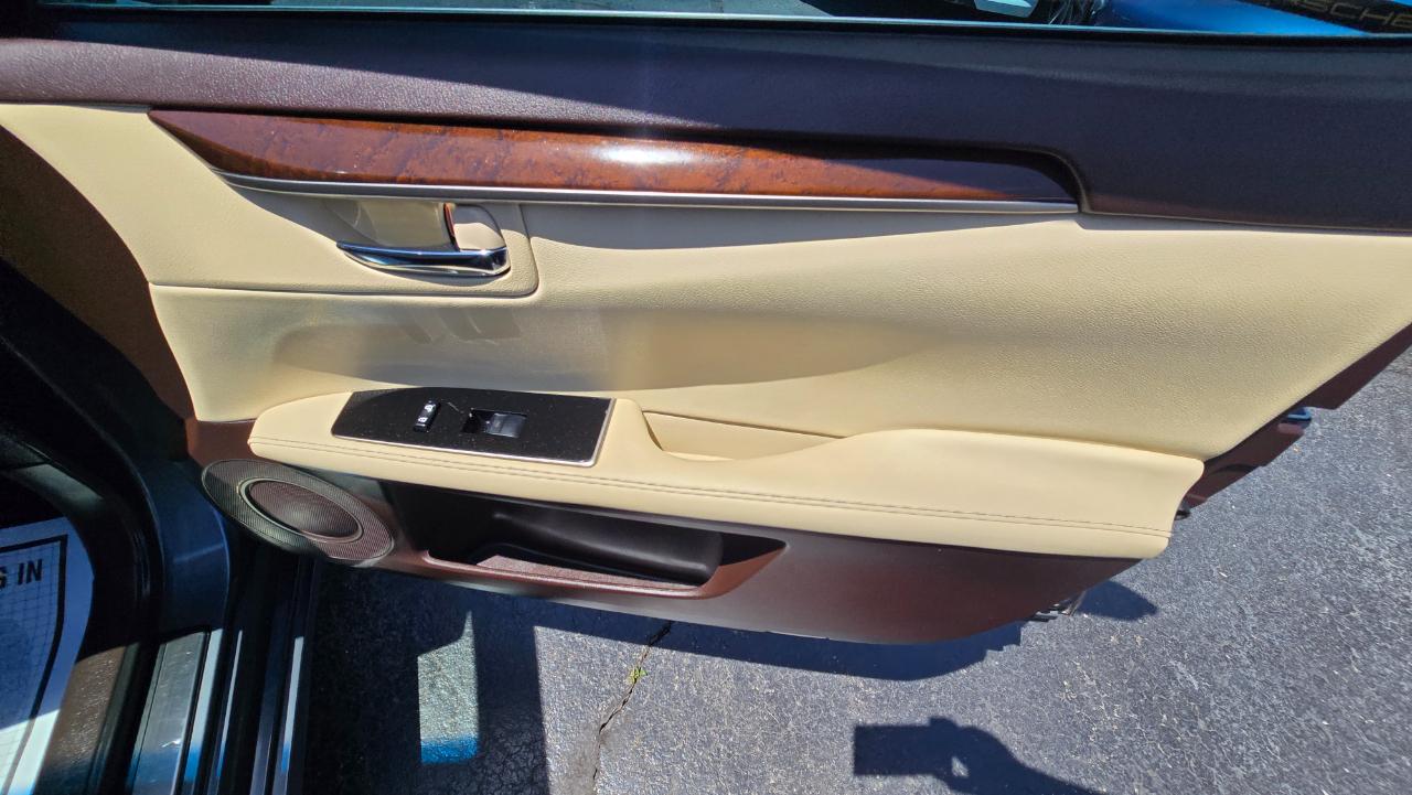 Lexus ES 350 Sedan 2018