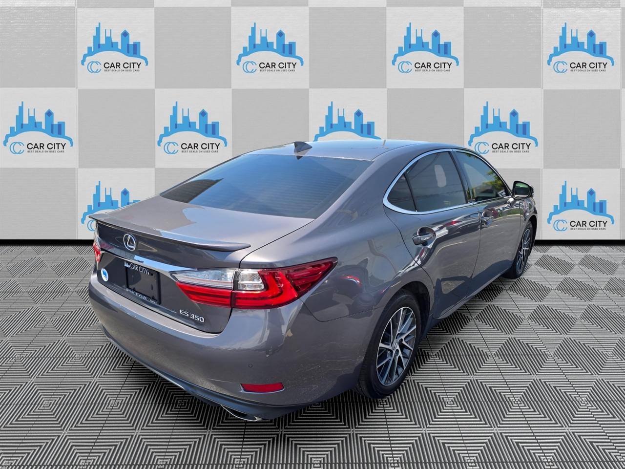 Lexus ES 350 Sedan 2018