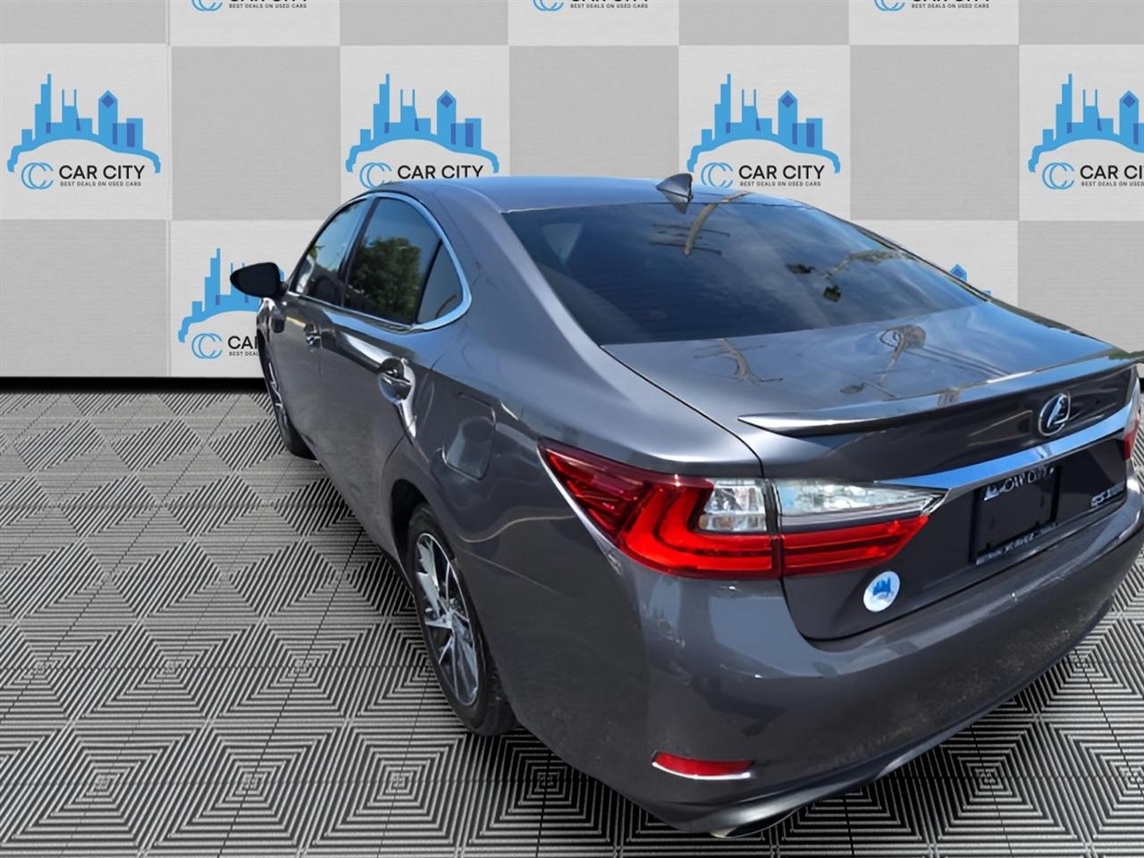 Lexus ES 350 Sedan 2018
