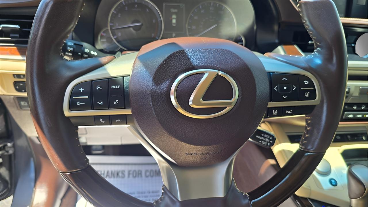 Lexus ES 350 Sedan 2018