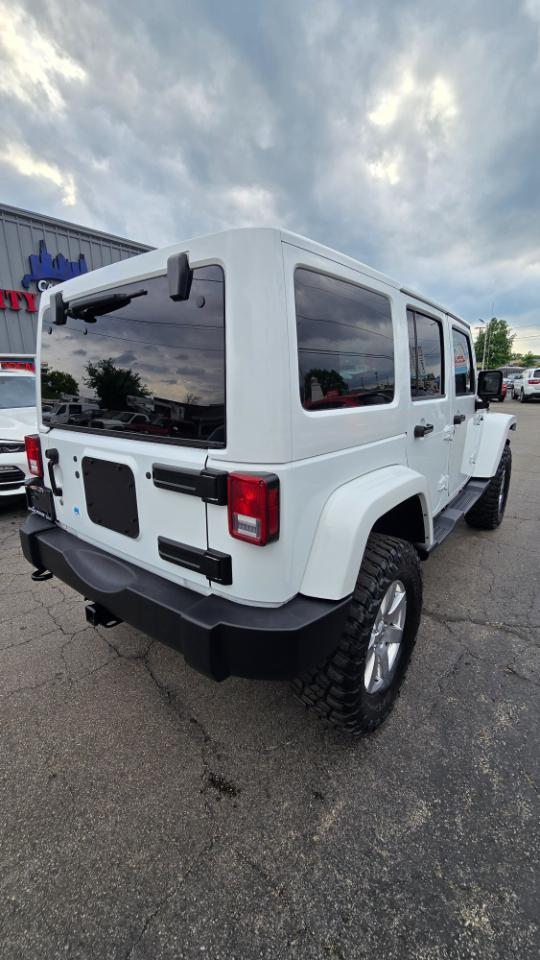Jeep Wrangler Unlimited Sahara 4WD 2016