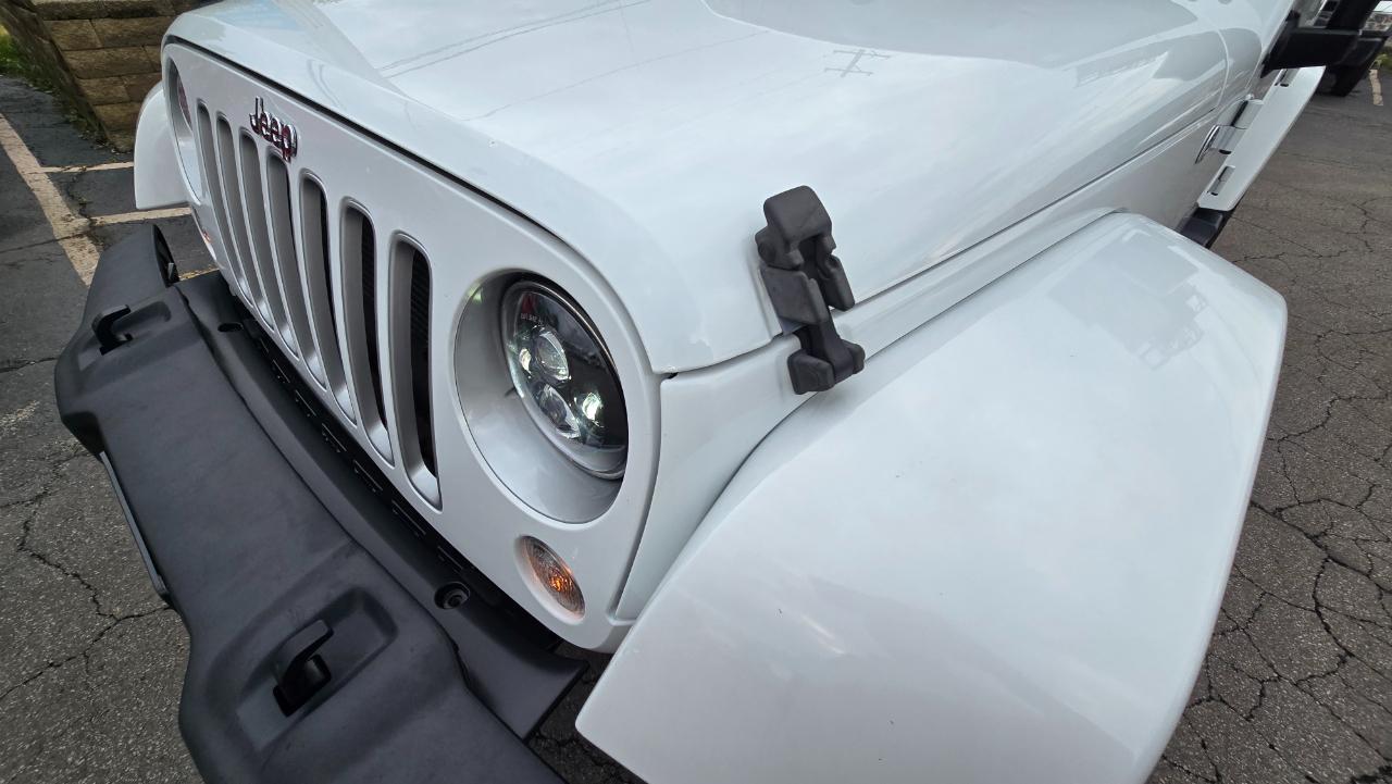 Jeep Wrangler Unlimited Sahara 4WD 2016