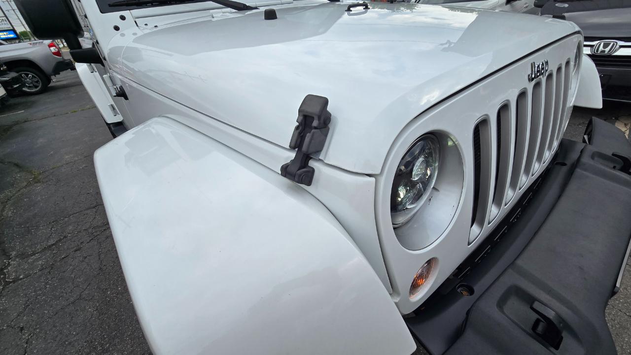 Jeep Wrangler Unlimited Sahara 4WD 2016