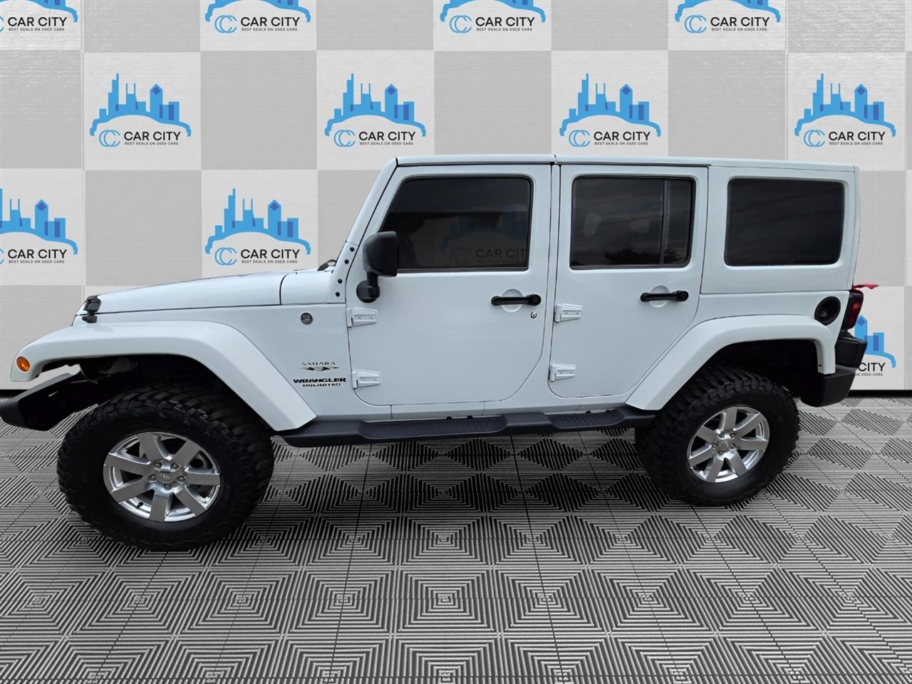 Jeep Wrangler Unlimited Sahara 4WD 2016