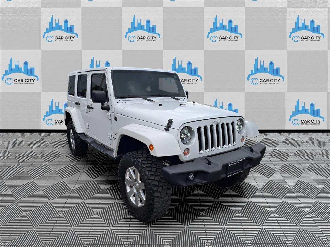 Jeep Wrangler Unlimited Sahara 4WD 2016