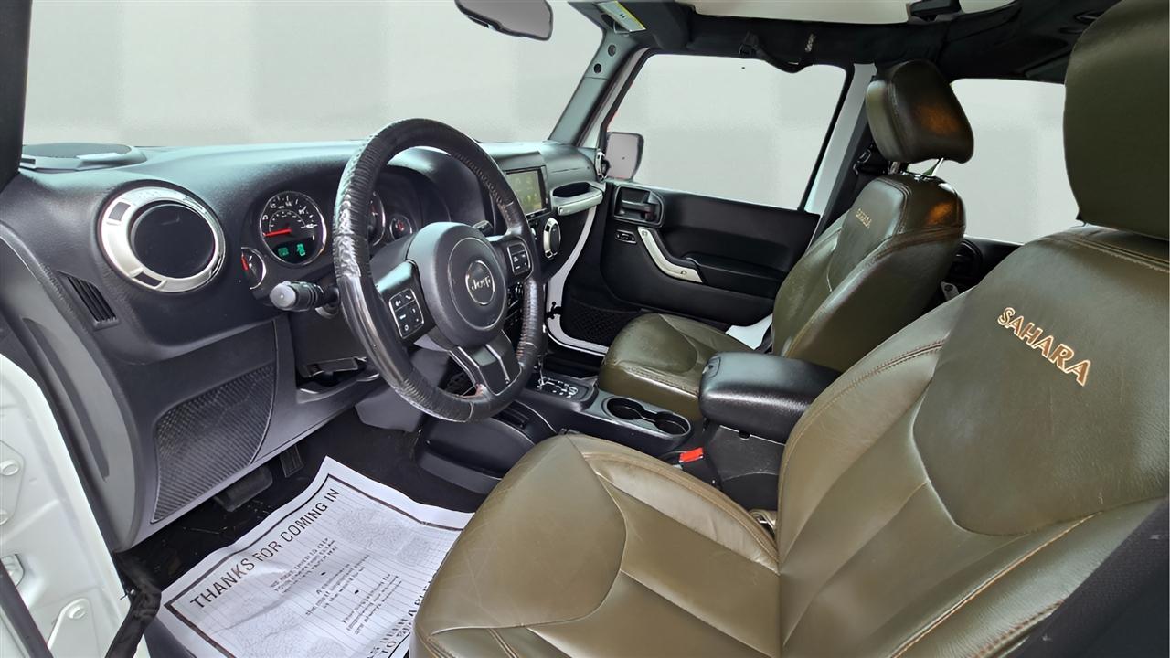 Jeep Wrangler Unlimited Sahara 4WD 2016