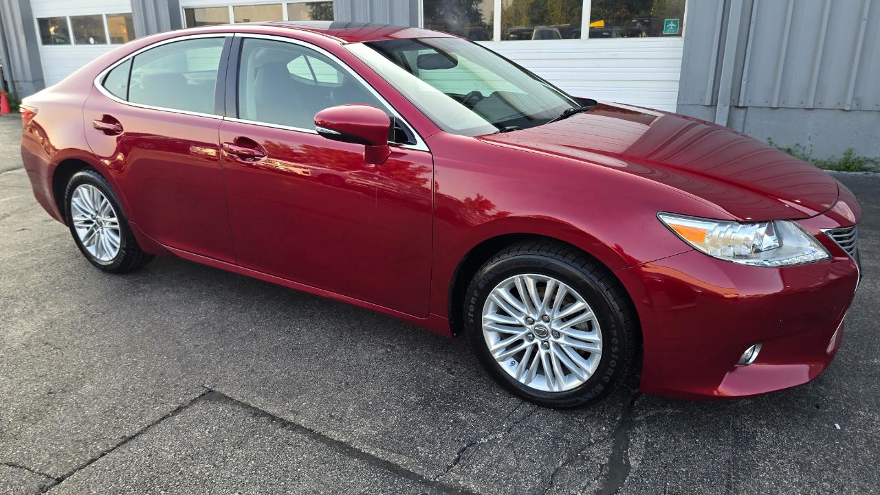 Lexus ES 350 Sedan 2015