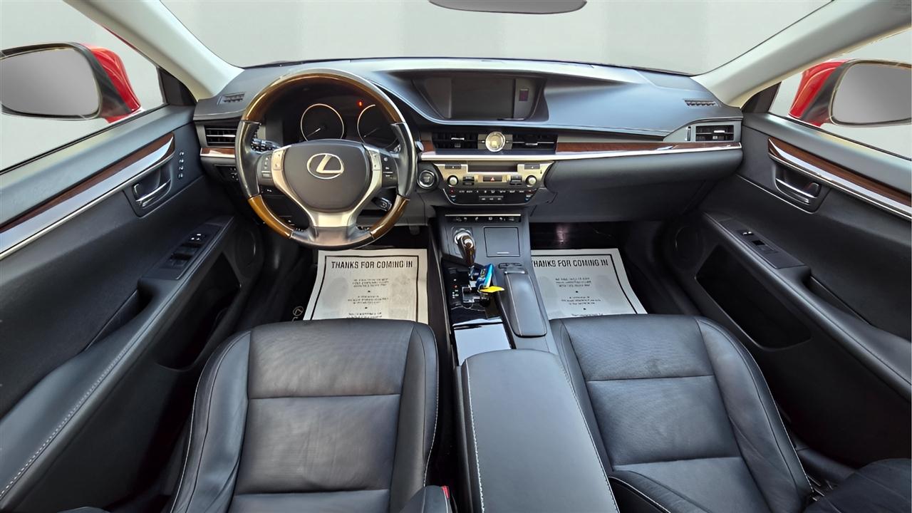 Lexus ES 350 Sedan 2015