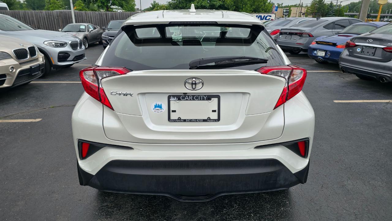 Toyota C-HR XLE 2021