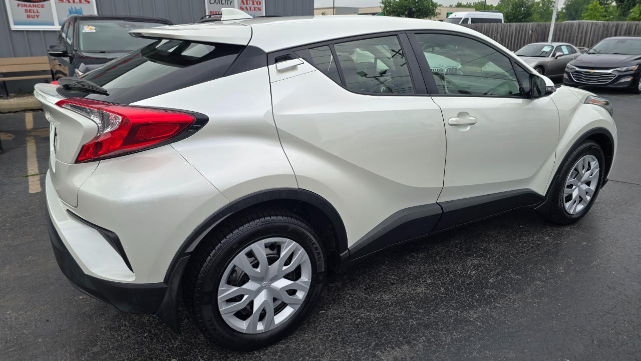 Toyota C-HR XLE 2021
