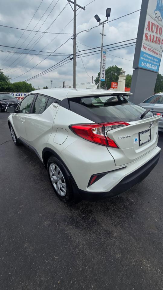 Toyota C-HR XLE 2021