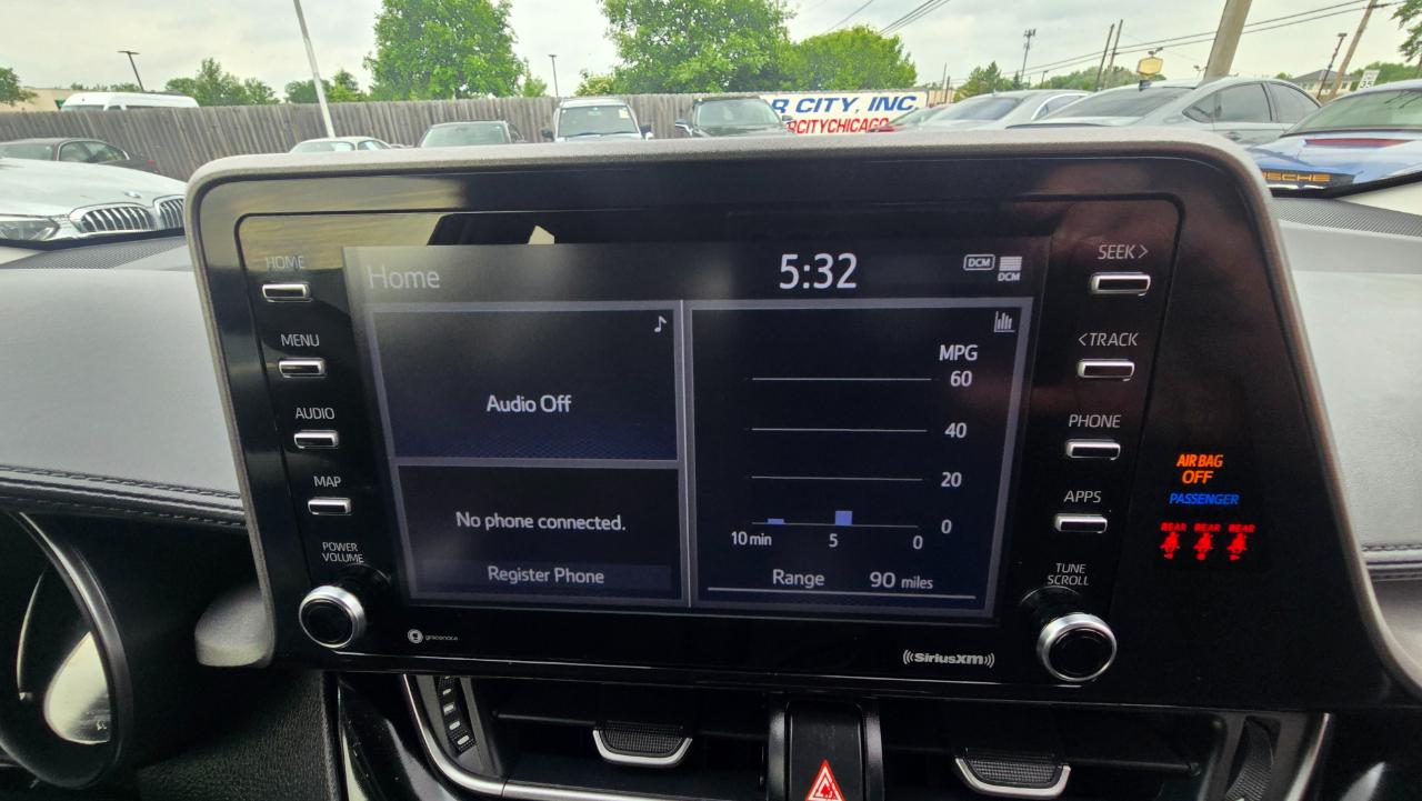 Toyota C-HR XLE 2021