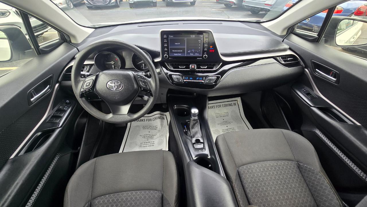 Toyota C-HR XLE 2021