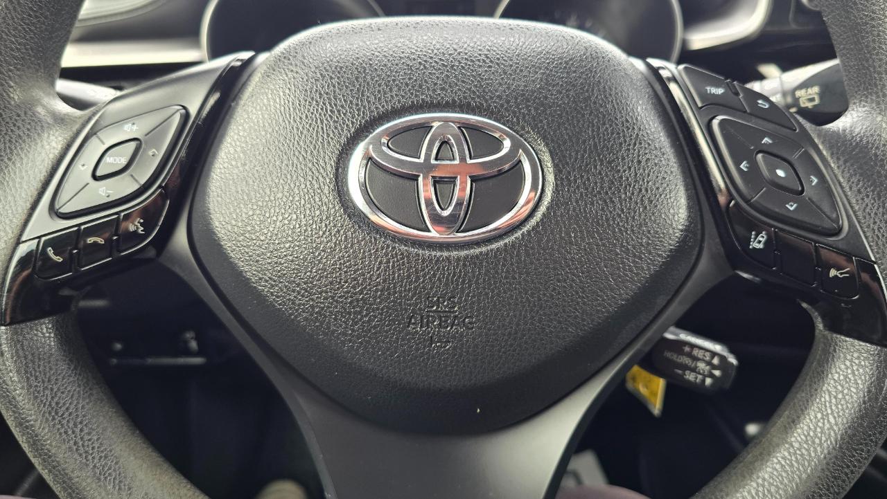 Toyota C-HR XLE 2021