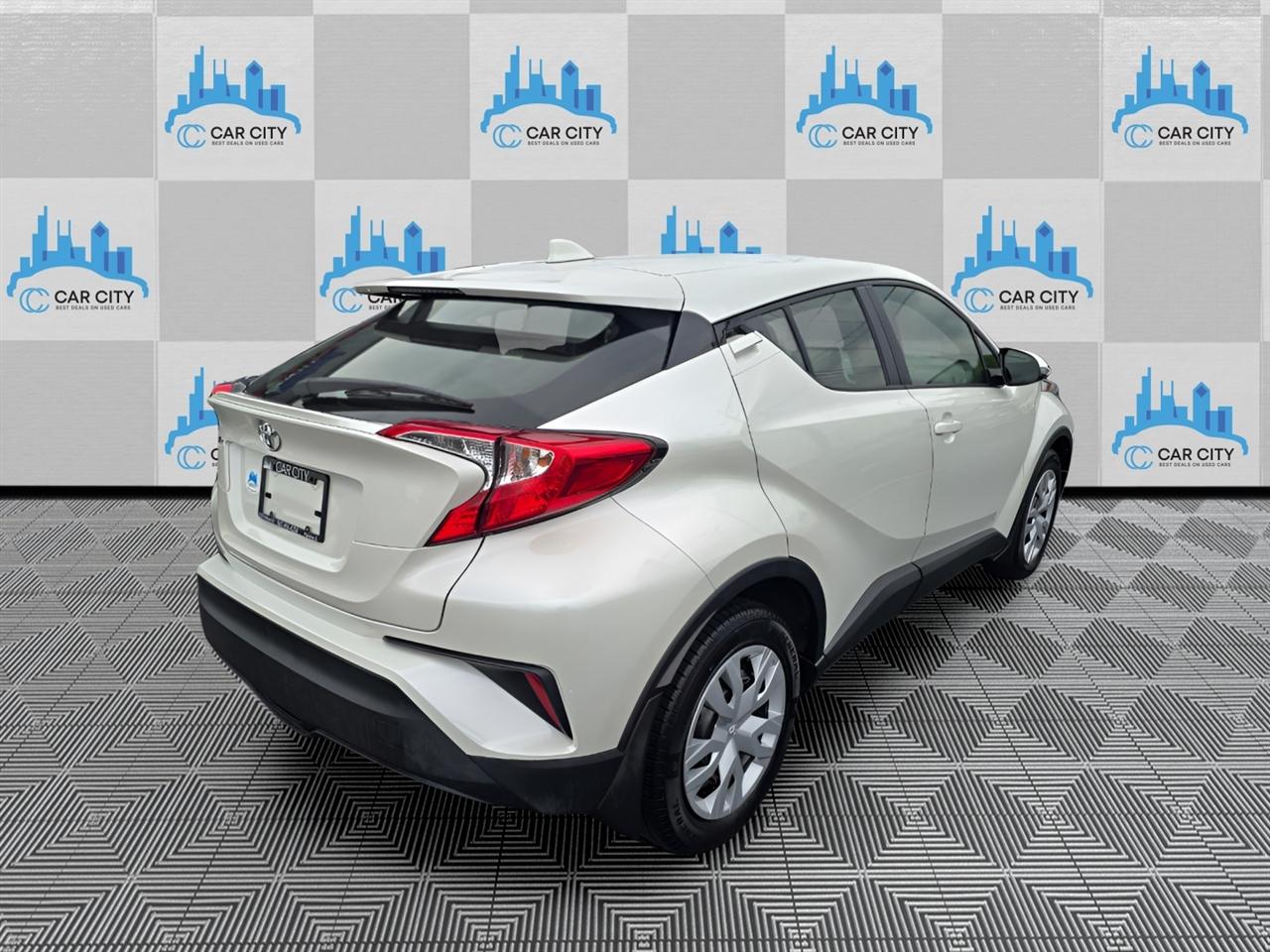 Toyota C-HR XLE 2021
